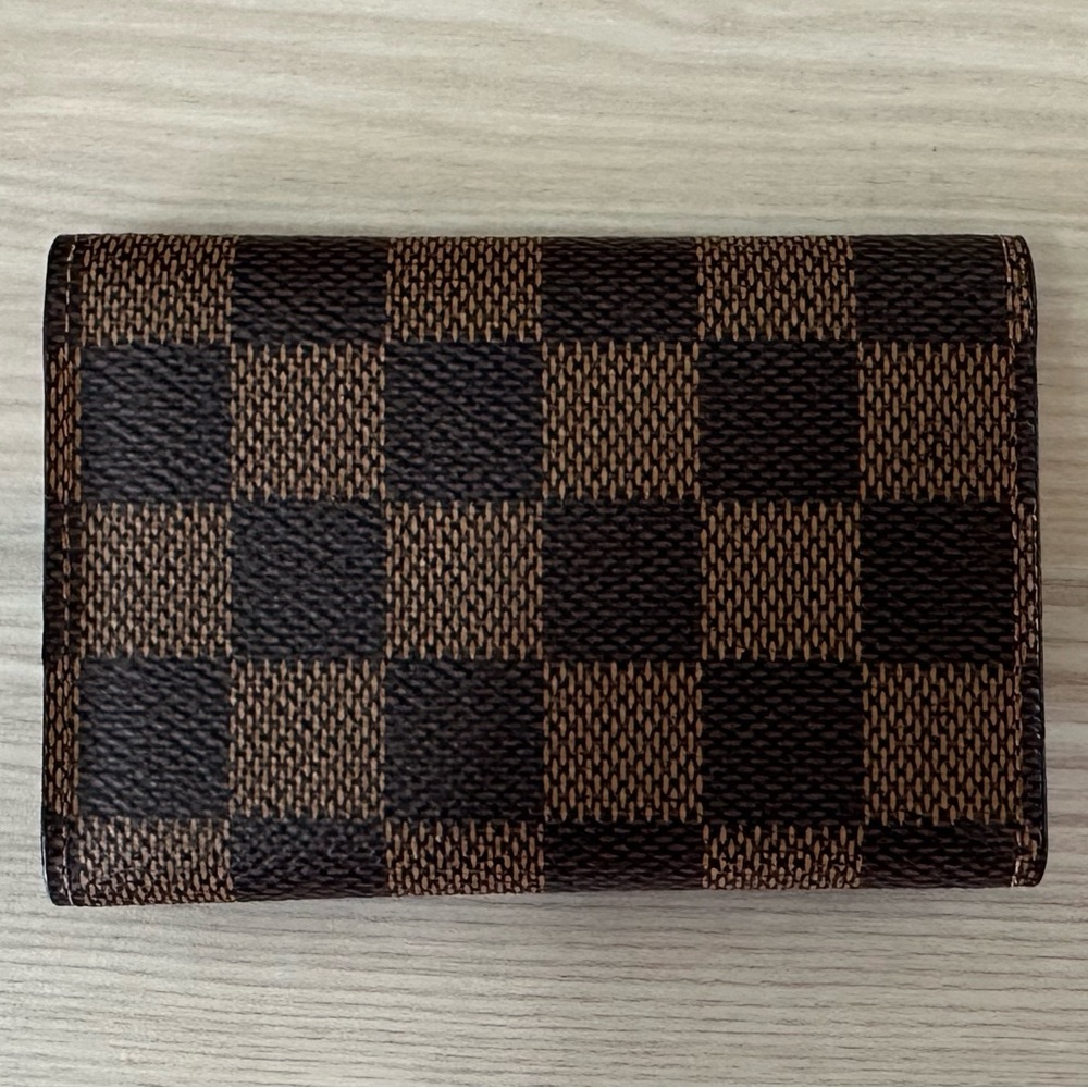 Louis Vuitton Key Holder - Picture 3 of 8